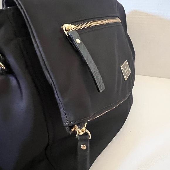Kate Spade Black and Gold Crossbody Bag with Flap Design - Picture 10 of 13
